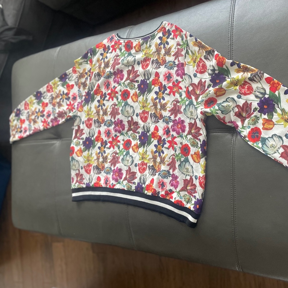 Women's Sweatshirt - Picture 7 of 15